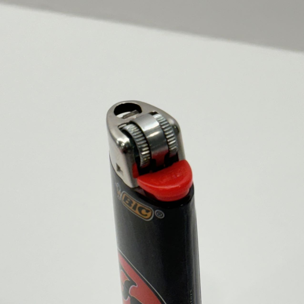 Lighter (top)